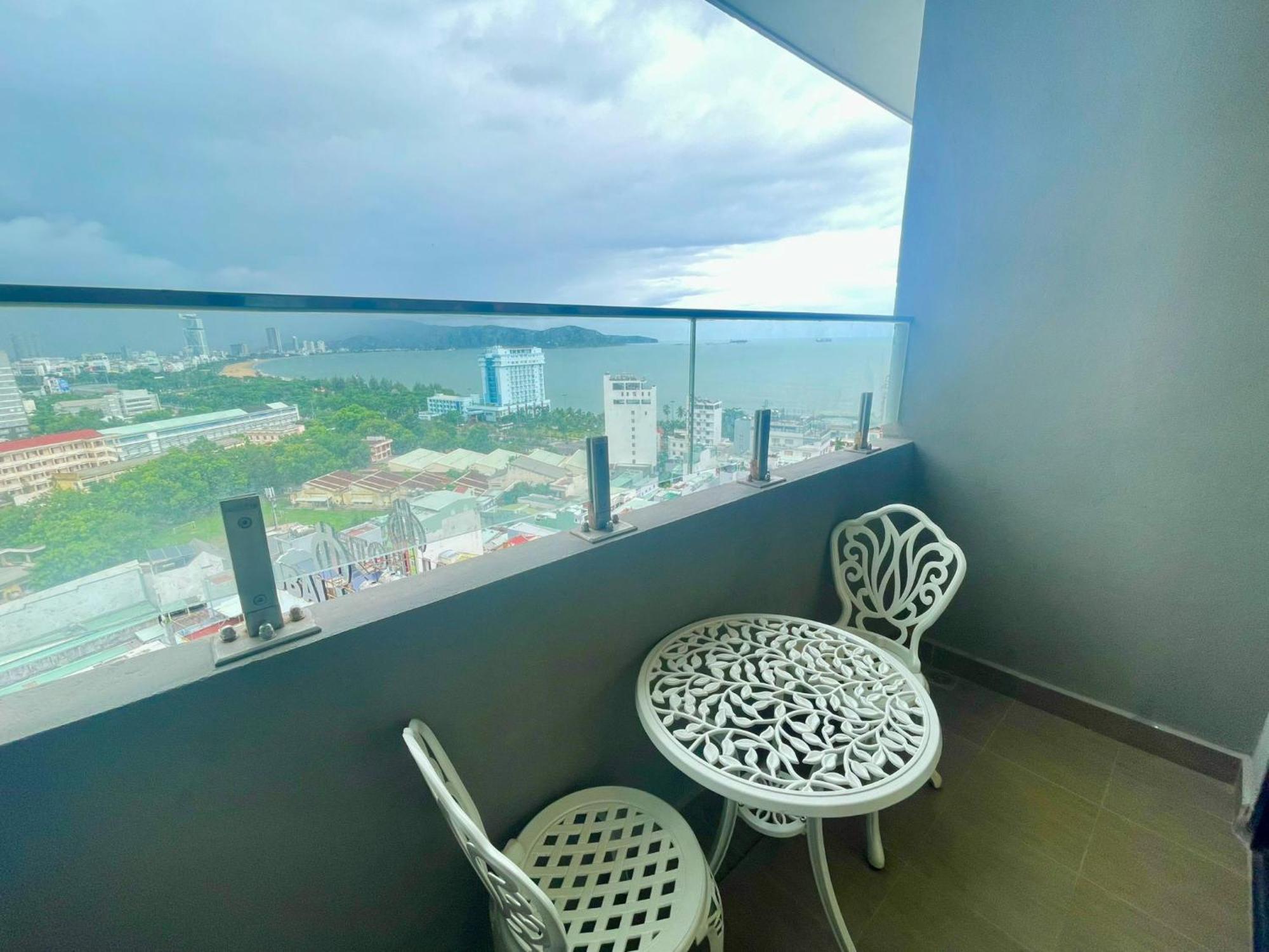 Flc Sea Tower Quy Nhon- Q House Codotel Eksteriør bilde